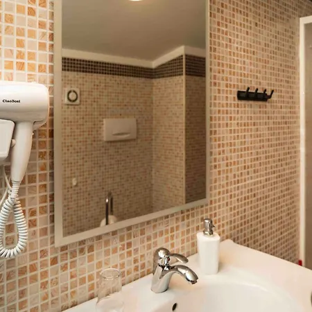 Benny Bed & Breakfast